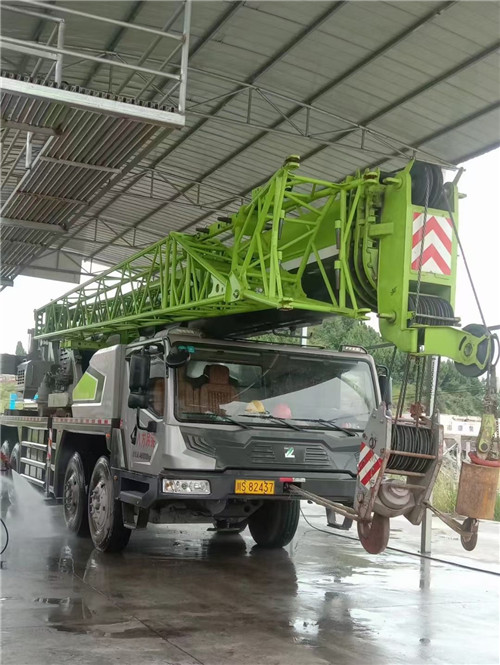 楚雄市租赁需要签订合同吗？定金比例一般是多少？