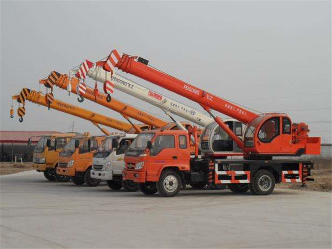 楚雄市设备出现故障导致停工，怎么处理？是否有备用设备替换？